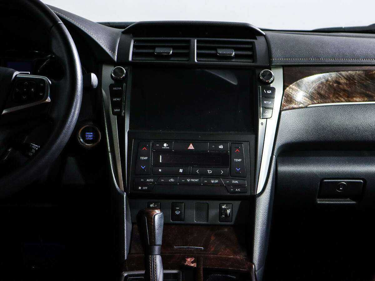 Купить Toyota Camry с пробегом. Фото: #9