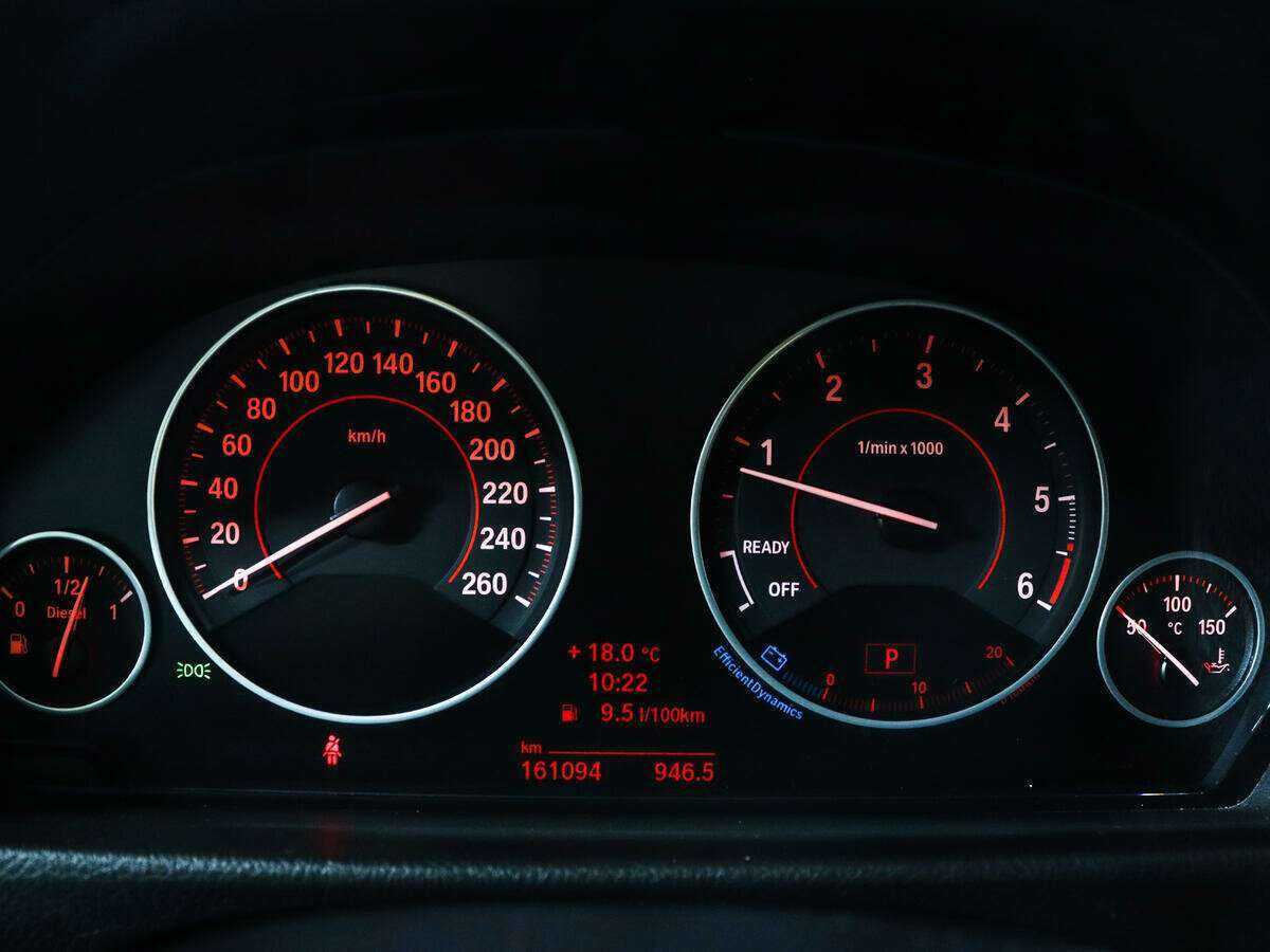 Купить BMW 3 серии с пробегом. Фото: #10