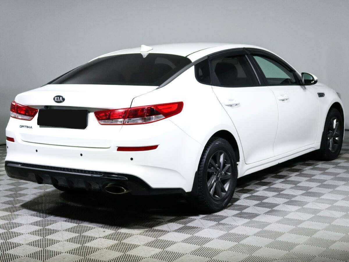 Купить Kia Optima с пробегом. Фото: #4