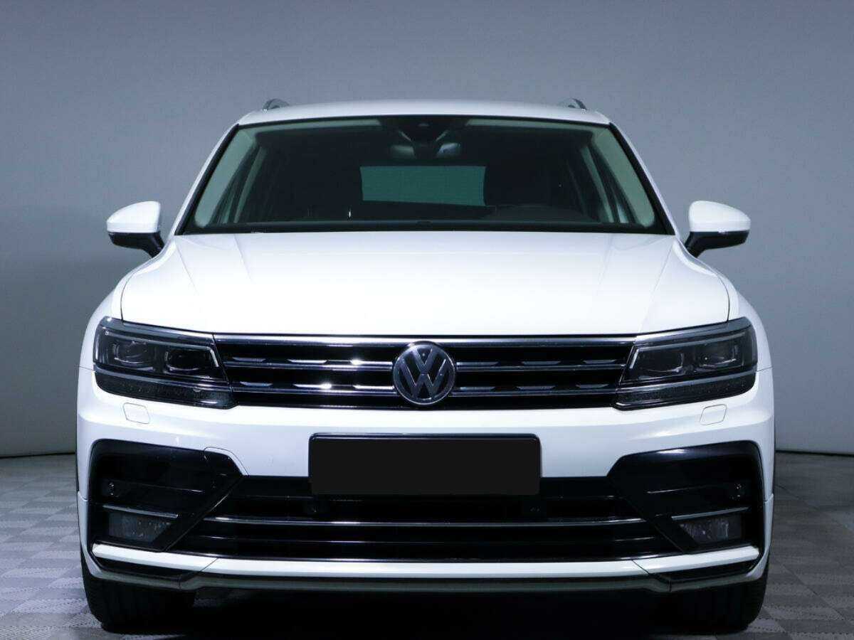 Купить Volkswagen Tiguan с пробегом. Фото: #1