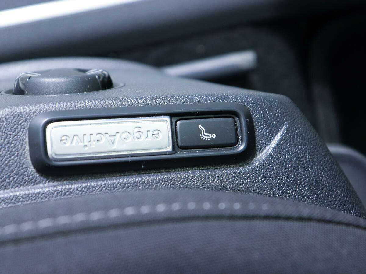 Купить Volkswagen Tiguan с пробегом. Фото: #14