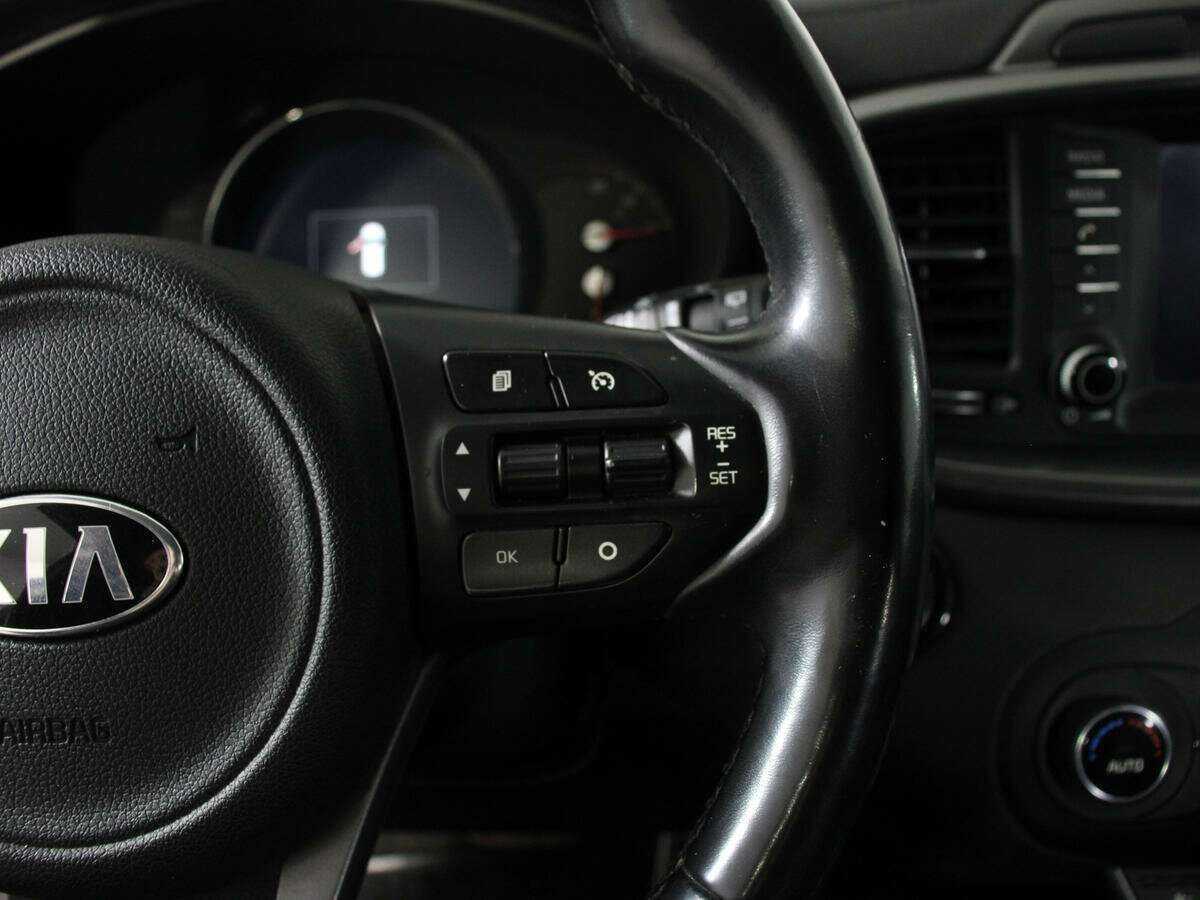 Купить Kia Sorento с пробегом. Фото: #21