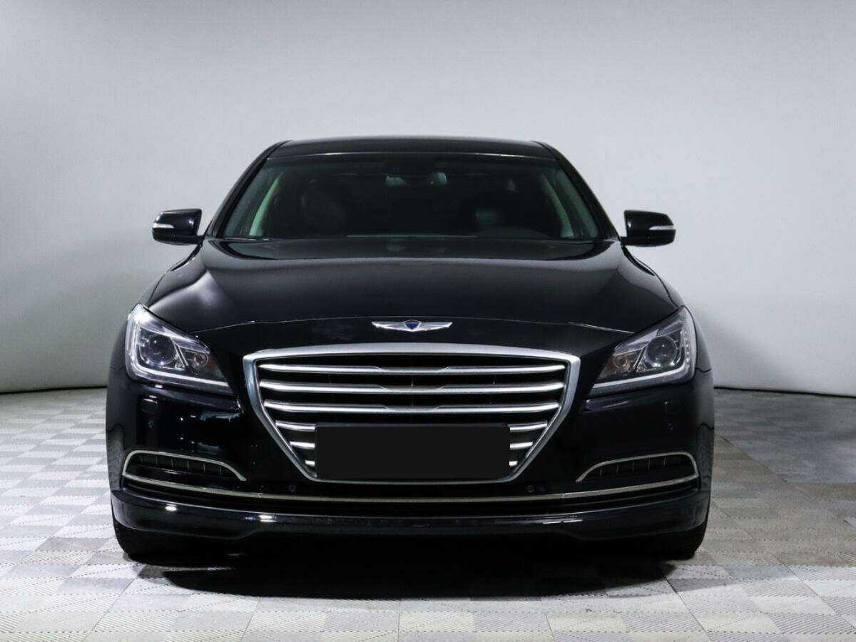 Купить Hyundai Genesis с пробегом. Фото: #1