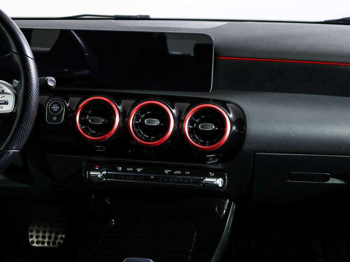 Купить Mercedes-Benz A-Класс с пробегом. Фото: #12