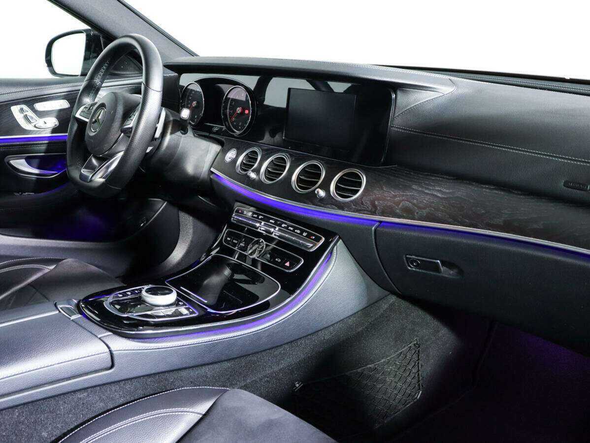 Купить Mercedes-Benz E-Класс с пробегом. Фото: #5