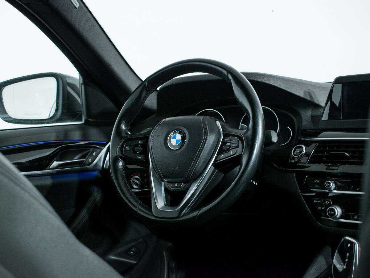 Купить BMW 5 серии с пробегом. Фото: #11