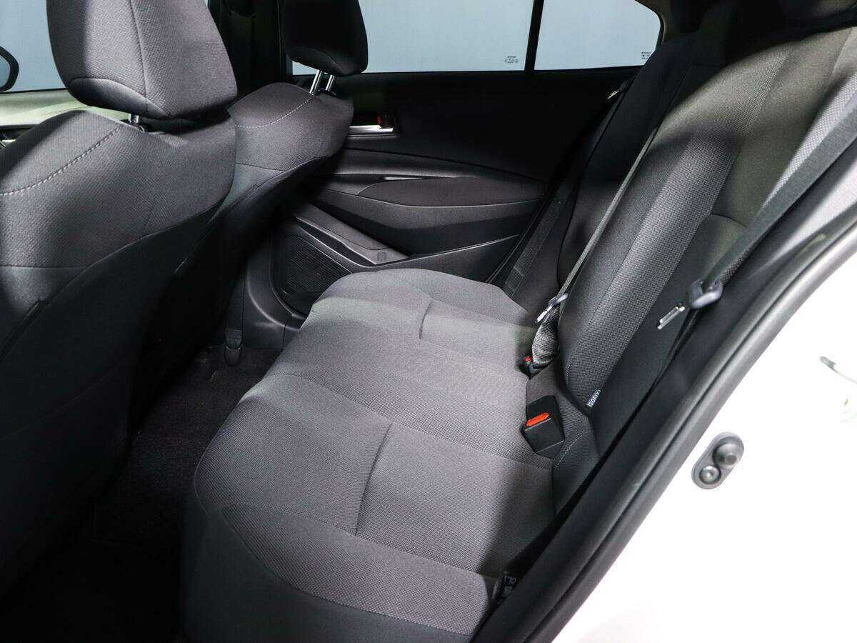 Купить Toyota Corolla с пробегом. Фото: #7