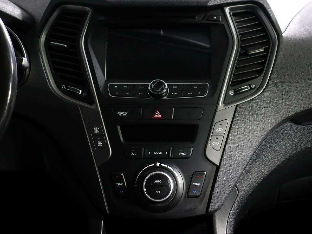 Купить Hyundai Santa Fe с пробегом. Фото: #9