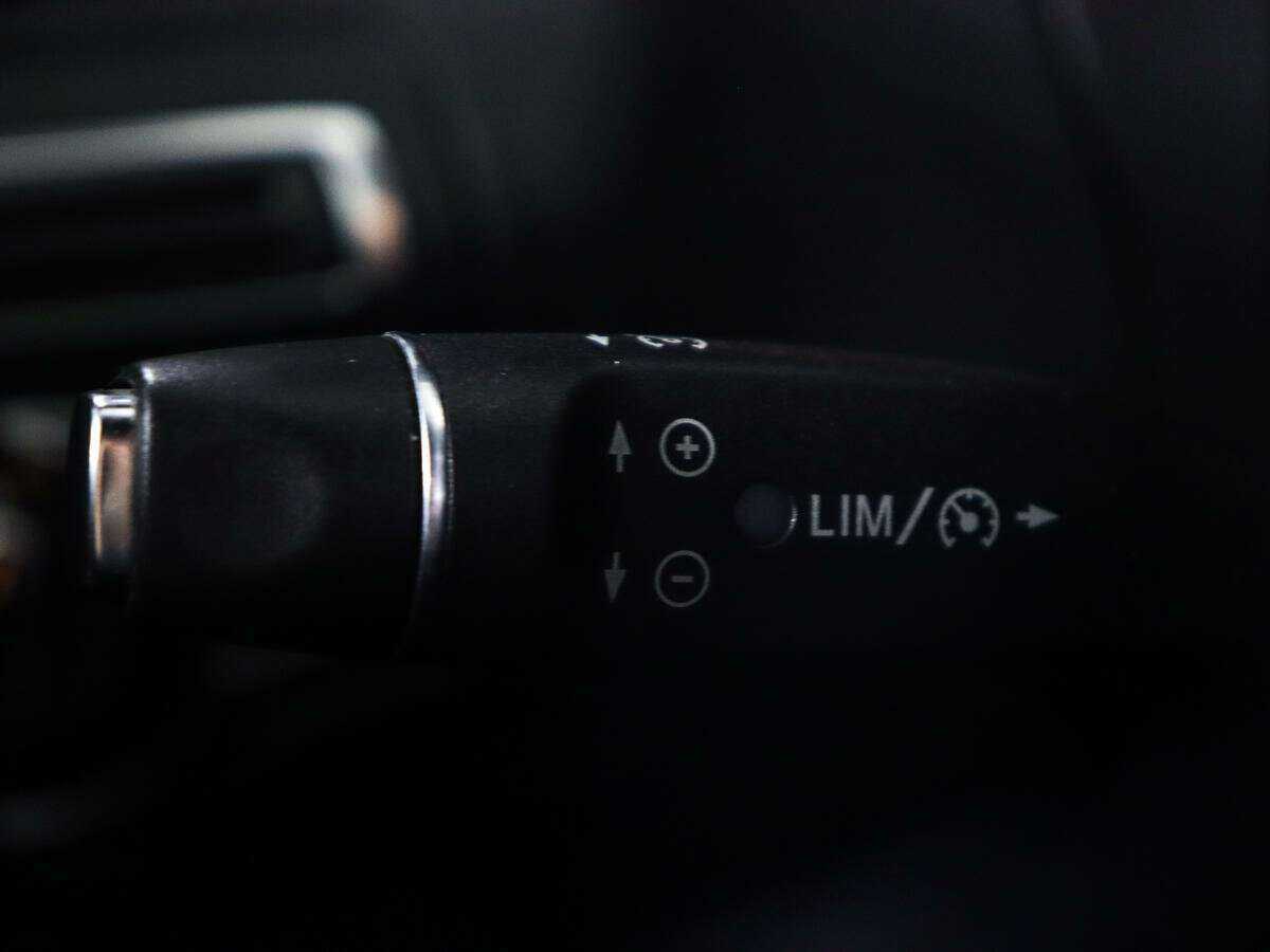 Купить Mercedes-Benz C-Класс с пробегом. Фото: #23