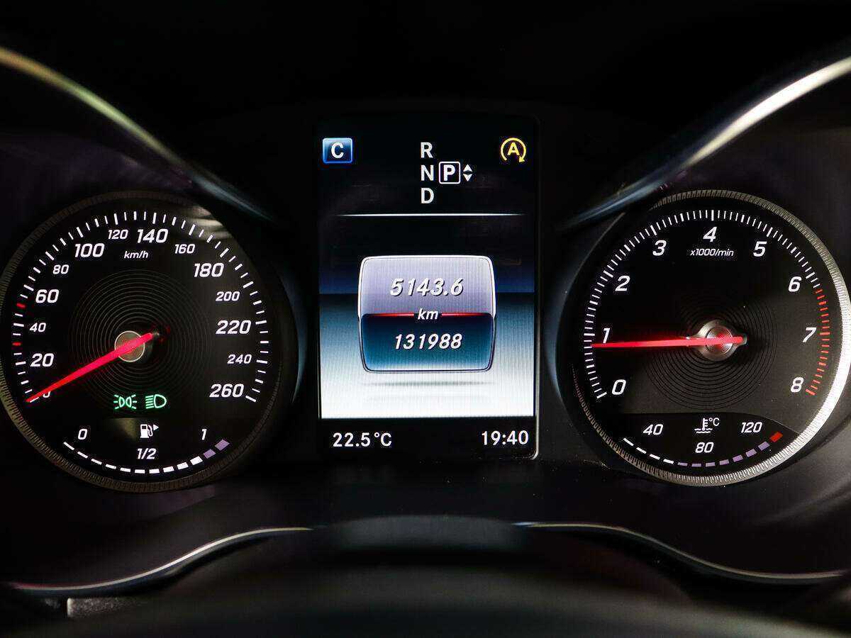 Купить Mercedes-Benz C-Класс с пробегом. Фото: #8