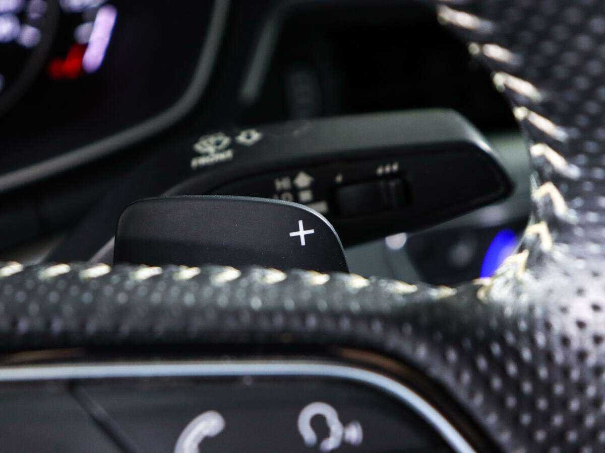 Купить Audi A4 с пробегом. Фото: #15