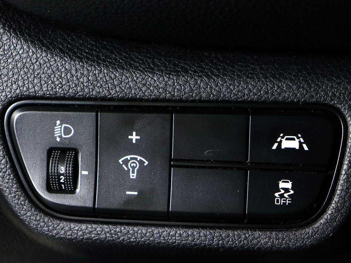 Купить Kia Seltos с пробегом. Фото: #23