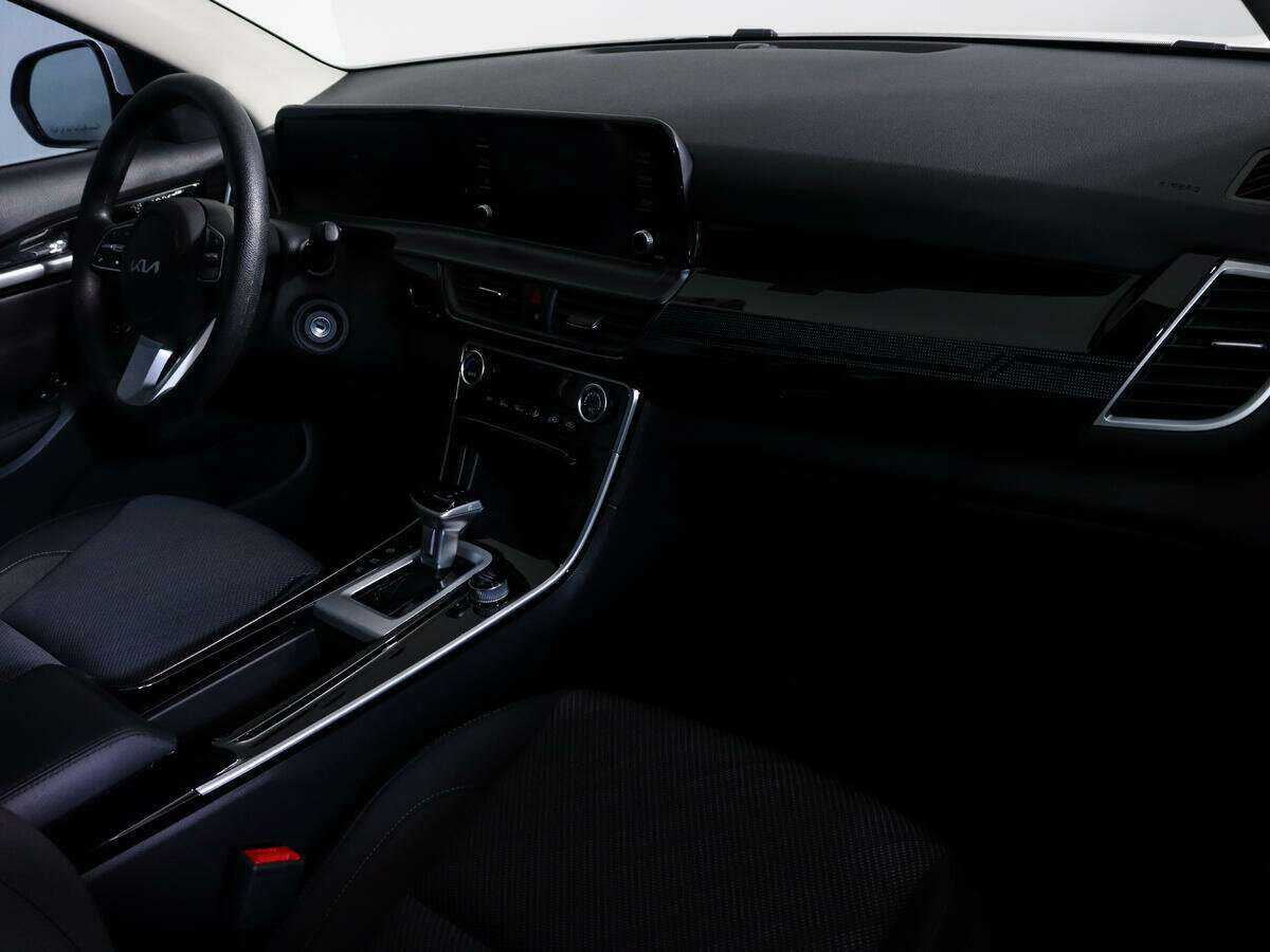 Купить Kia Seltos с пробегом. Фото: #8
