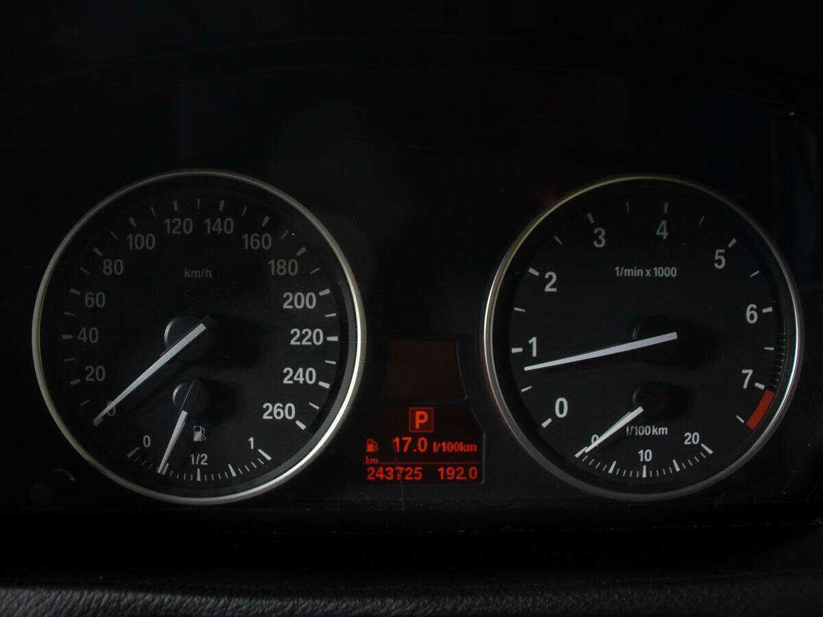 Купить BMW X5 с пробегом. Фото: #9