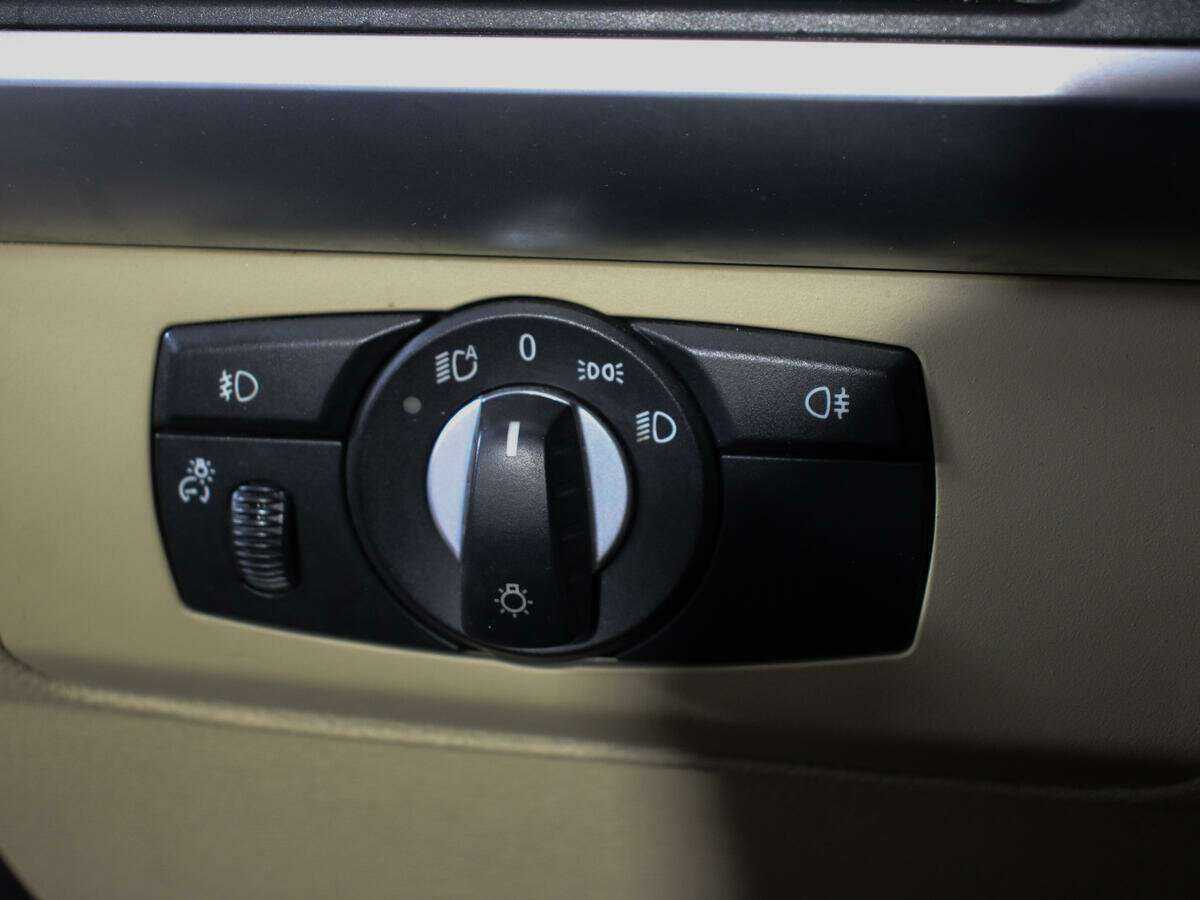 Купить BMW X5 с пробегом. Фото: #16