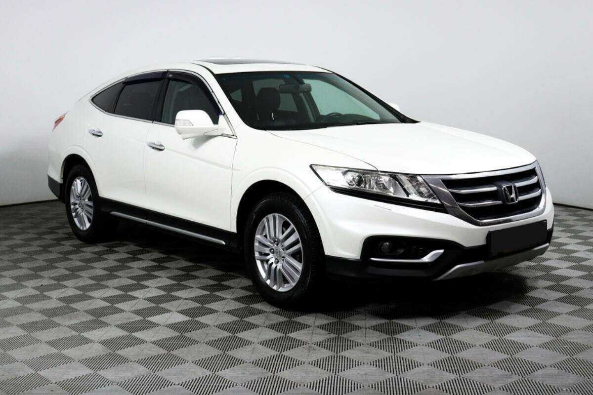 Купить Honda Crosstour с пробегом. Фото: #2