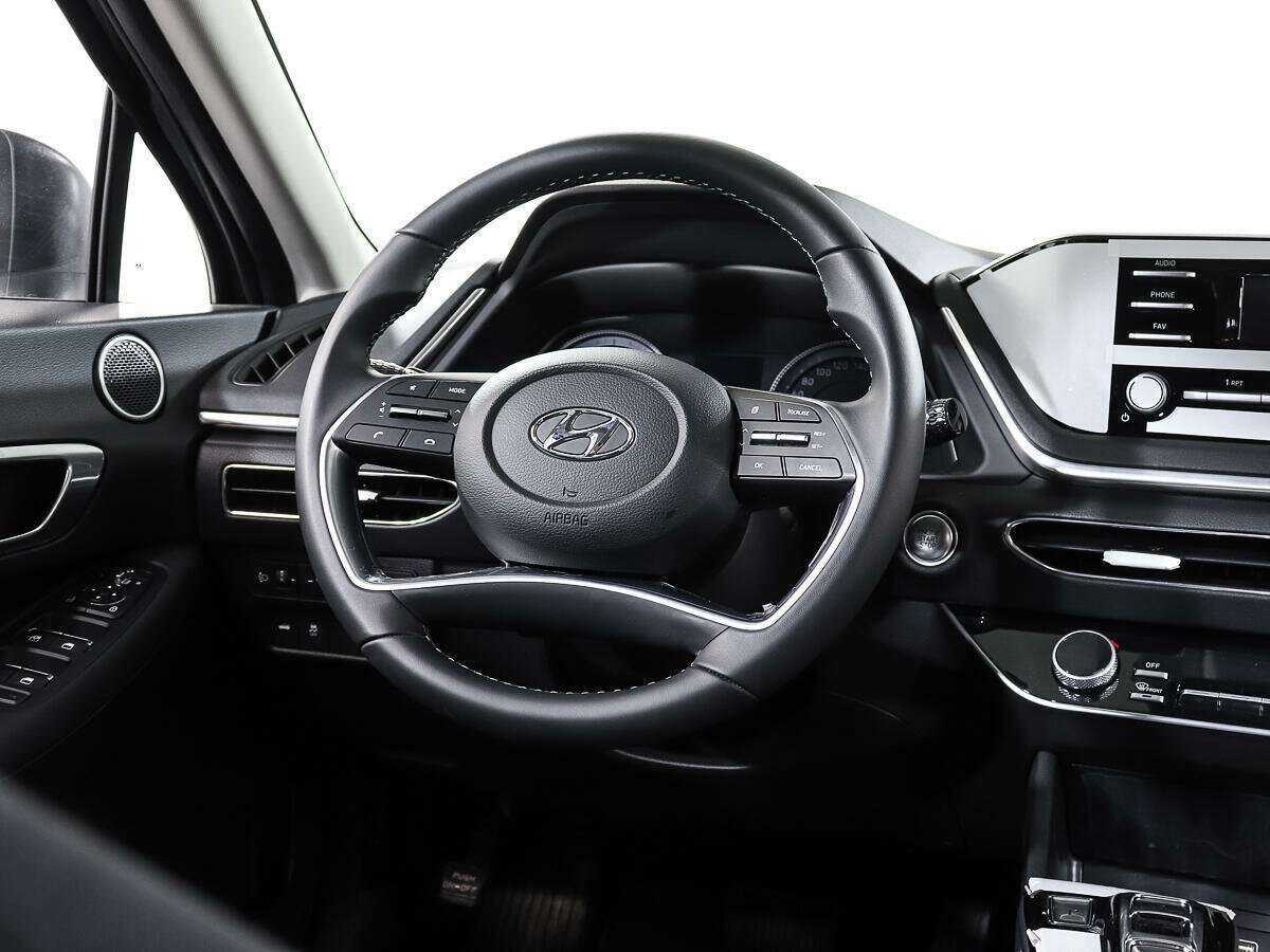 Купить Hyundai Sonata с пробегом. Фото: #13