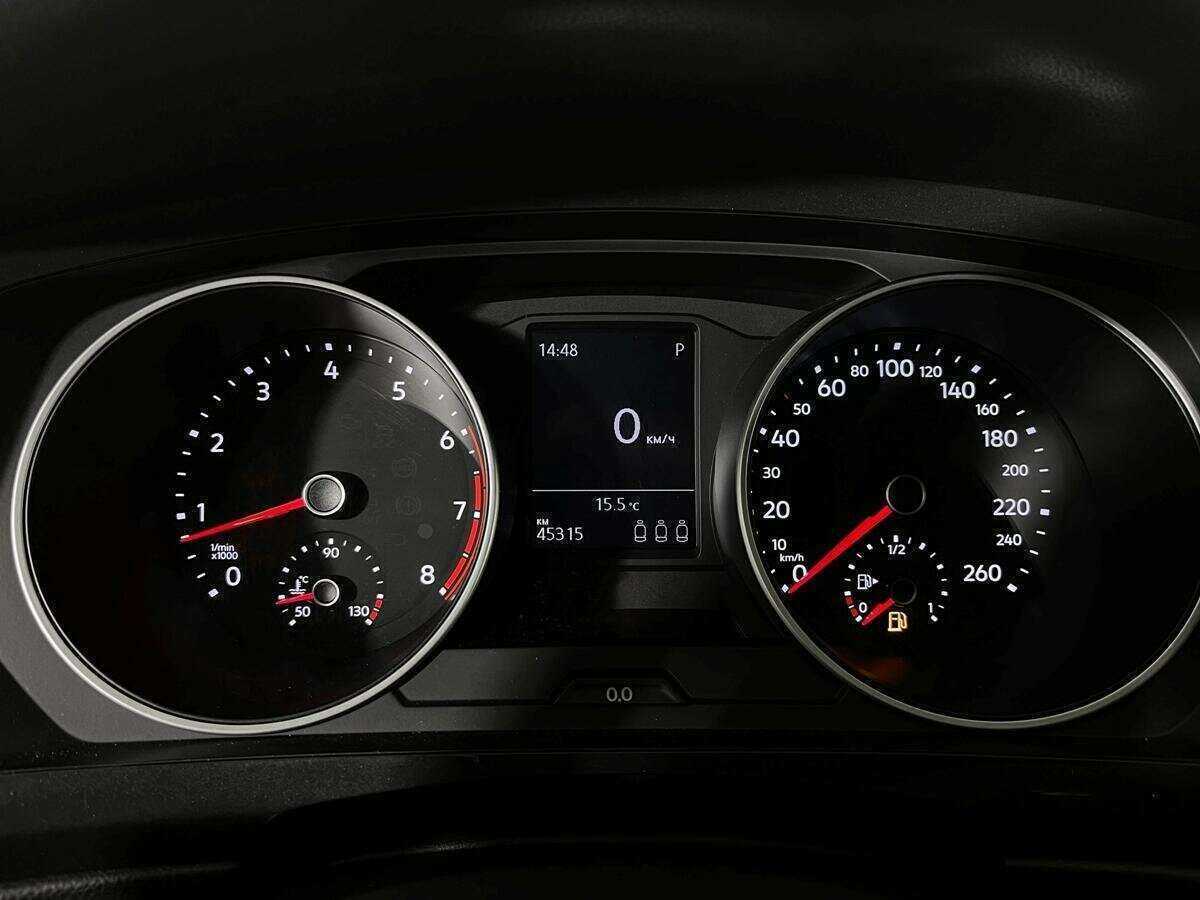 Купить Volkswagen Tiguan с пробегом. Фото: #10