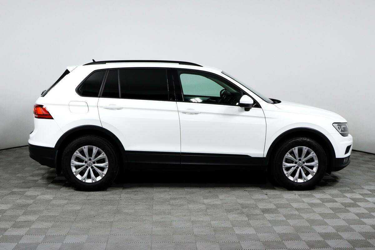 Купить Volkswagen Tiguan с пробегом. Фото: #3