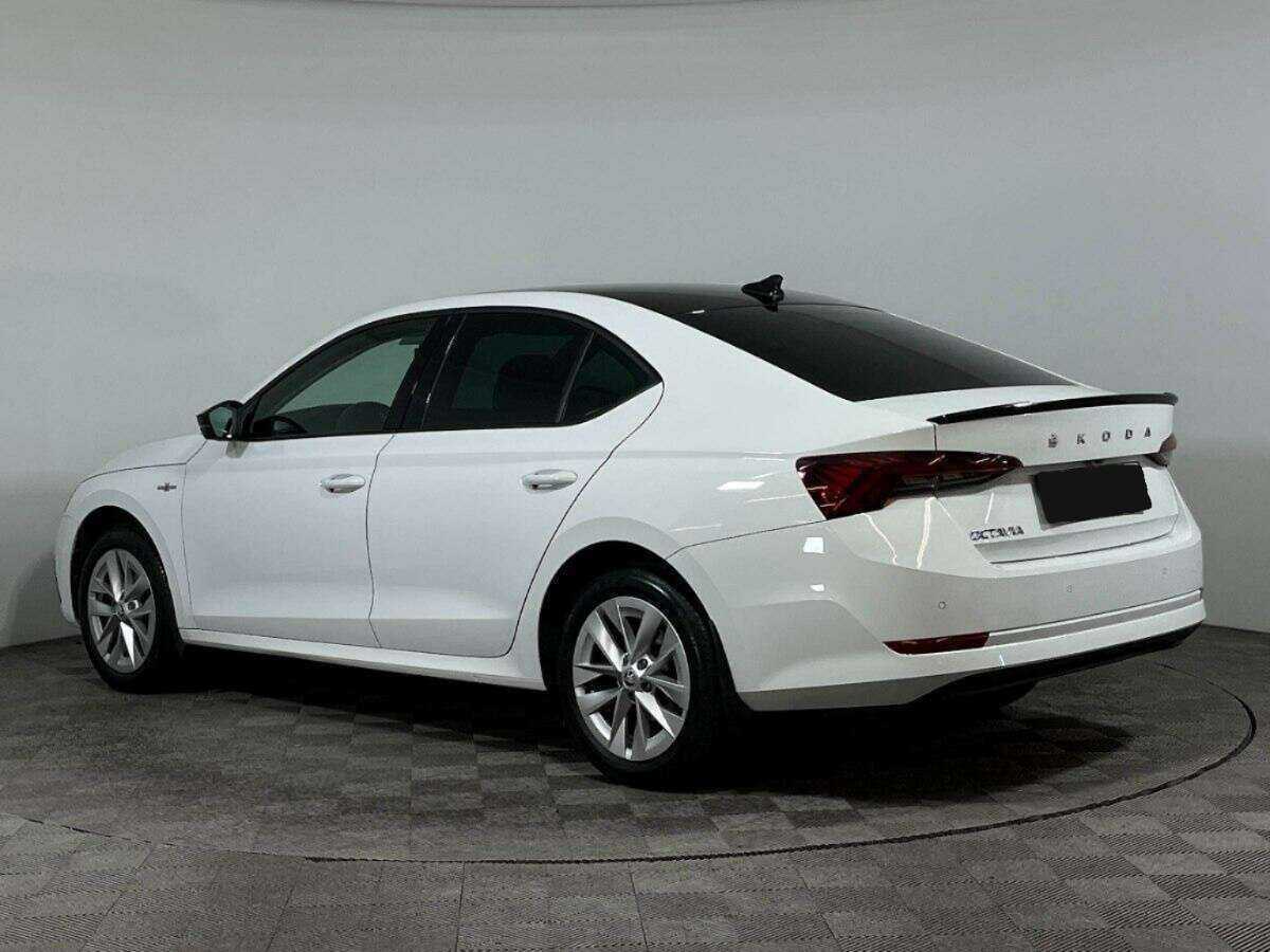 Купить Skoda Octavia с пробегом. Фото: #5