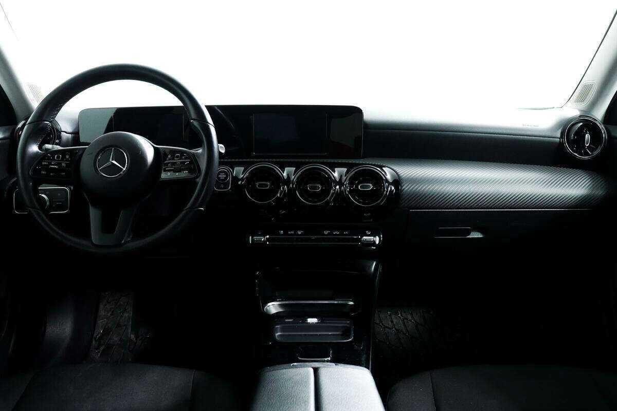 Купить Mercedes-Benz A-Класс с пробегом. Фото: #10