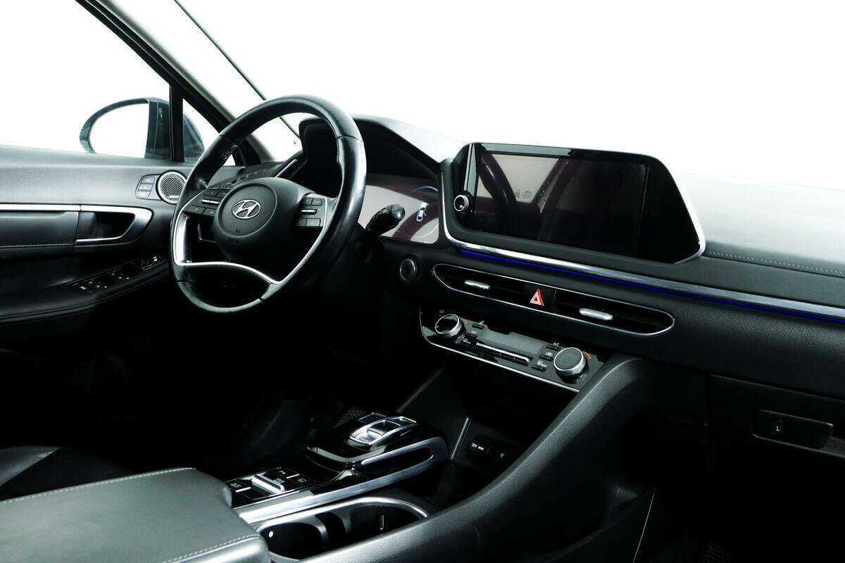 Купить Hyundai Sonata с пробегом. Фото: #8