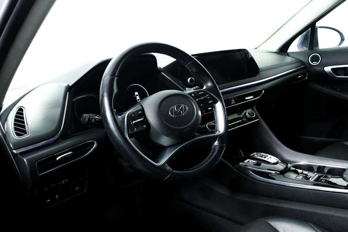 Купить Hyundai Sonata с пробегом. Фото: #12