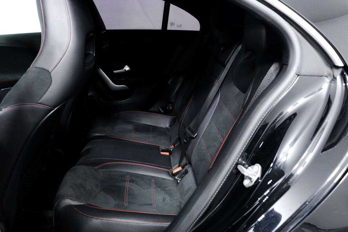 Купить Mercedes-Benz CLA с пробегом. Фото: #11