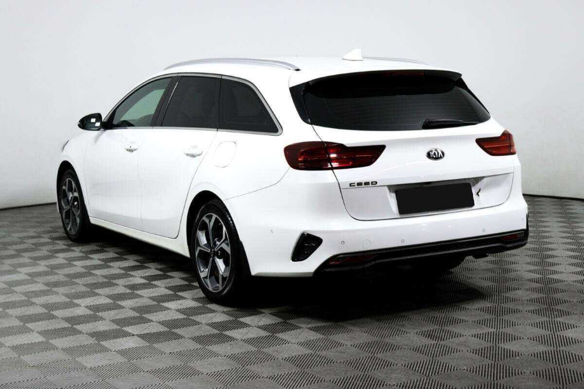 Купить Kia Ceed с пробегом. Фото: #6