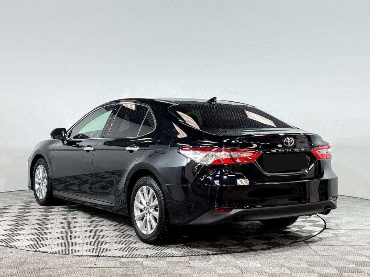Купить Toyota Camry с пробегом. Фото: #5