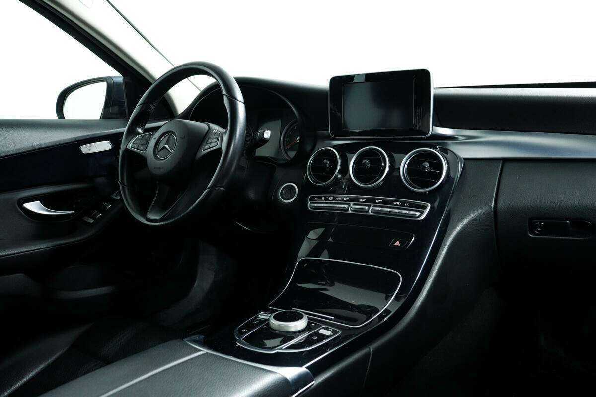 Купить Mercedes-Benz C-Класс с пробегом. Фото: #8