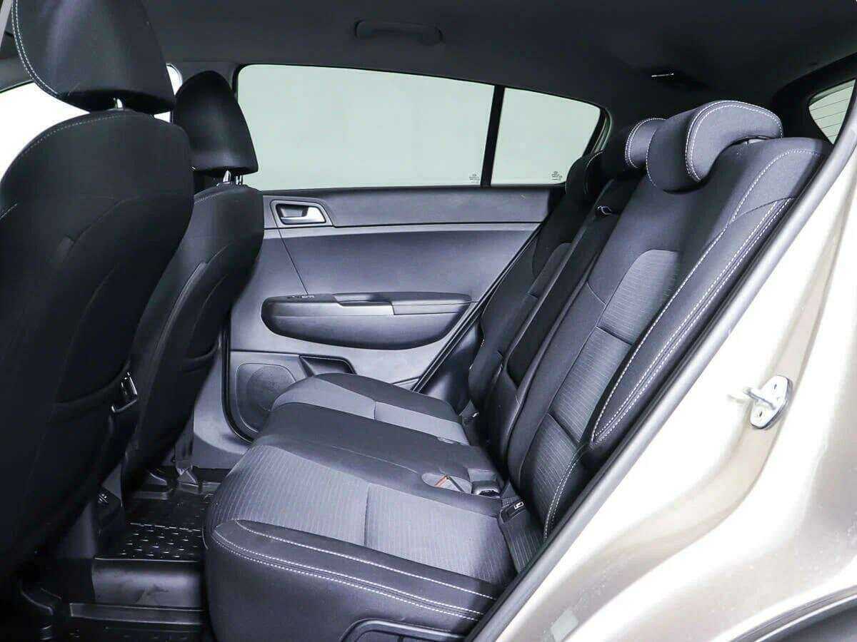 Купить Kia Sportage с пробегом. Фото: #12
