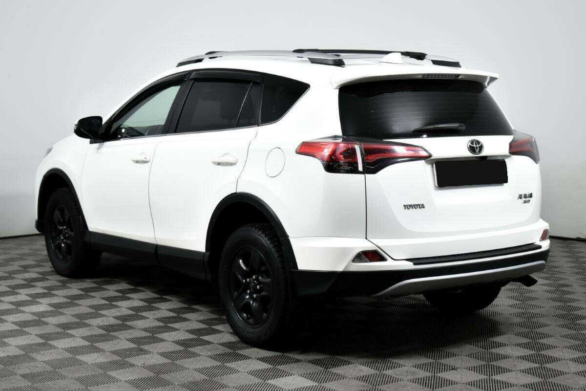 Купить Toyota RAV4 с пробегом. Фото: #6