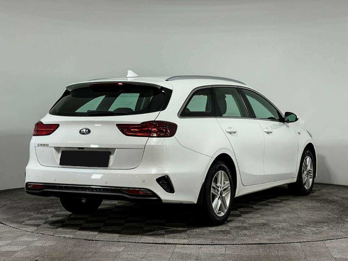 Купить Kia Ceed с пробегом. Фото: #4