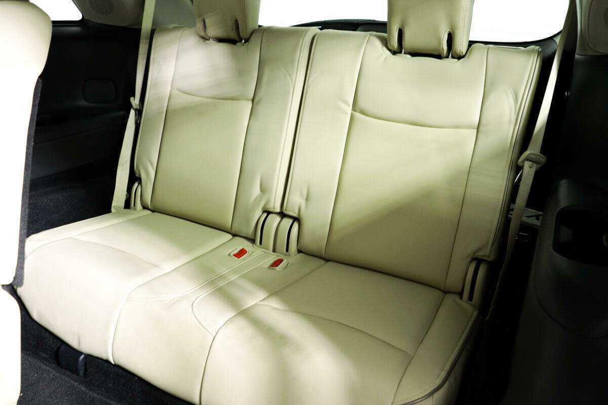 Купить Infiniti QX60 с пробегом. Фото: #13