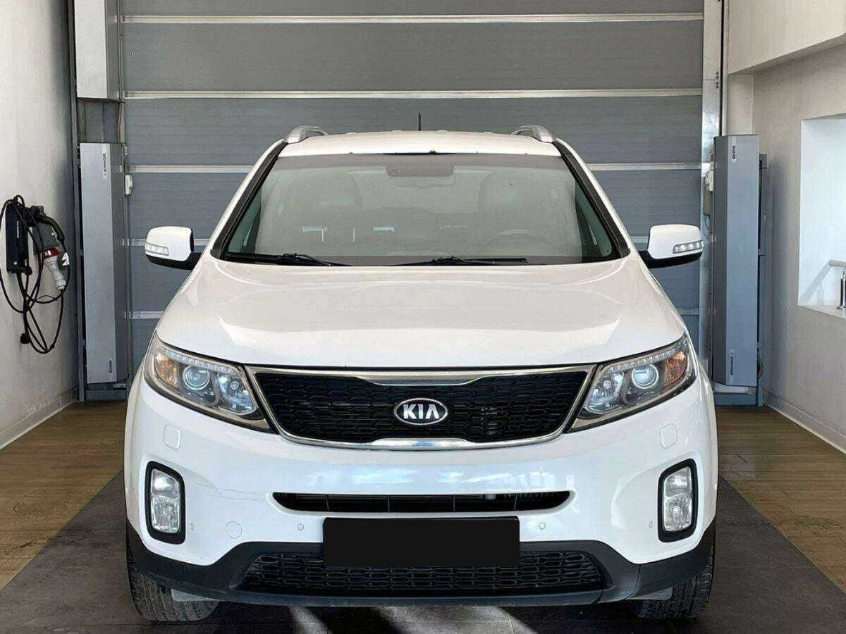 Купить Kia Sorento с пробегом. Фото: #1