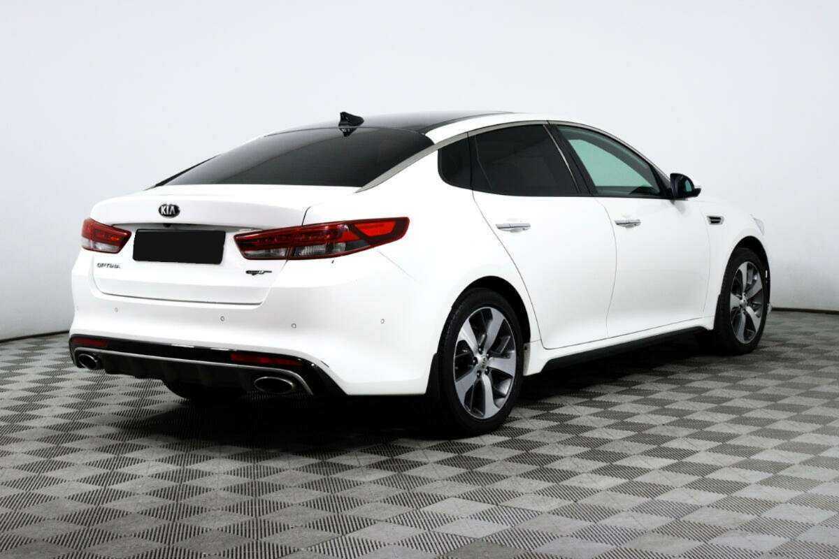 Купить Kia Optima с пробегом. Фото: #4