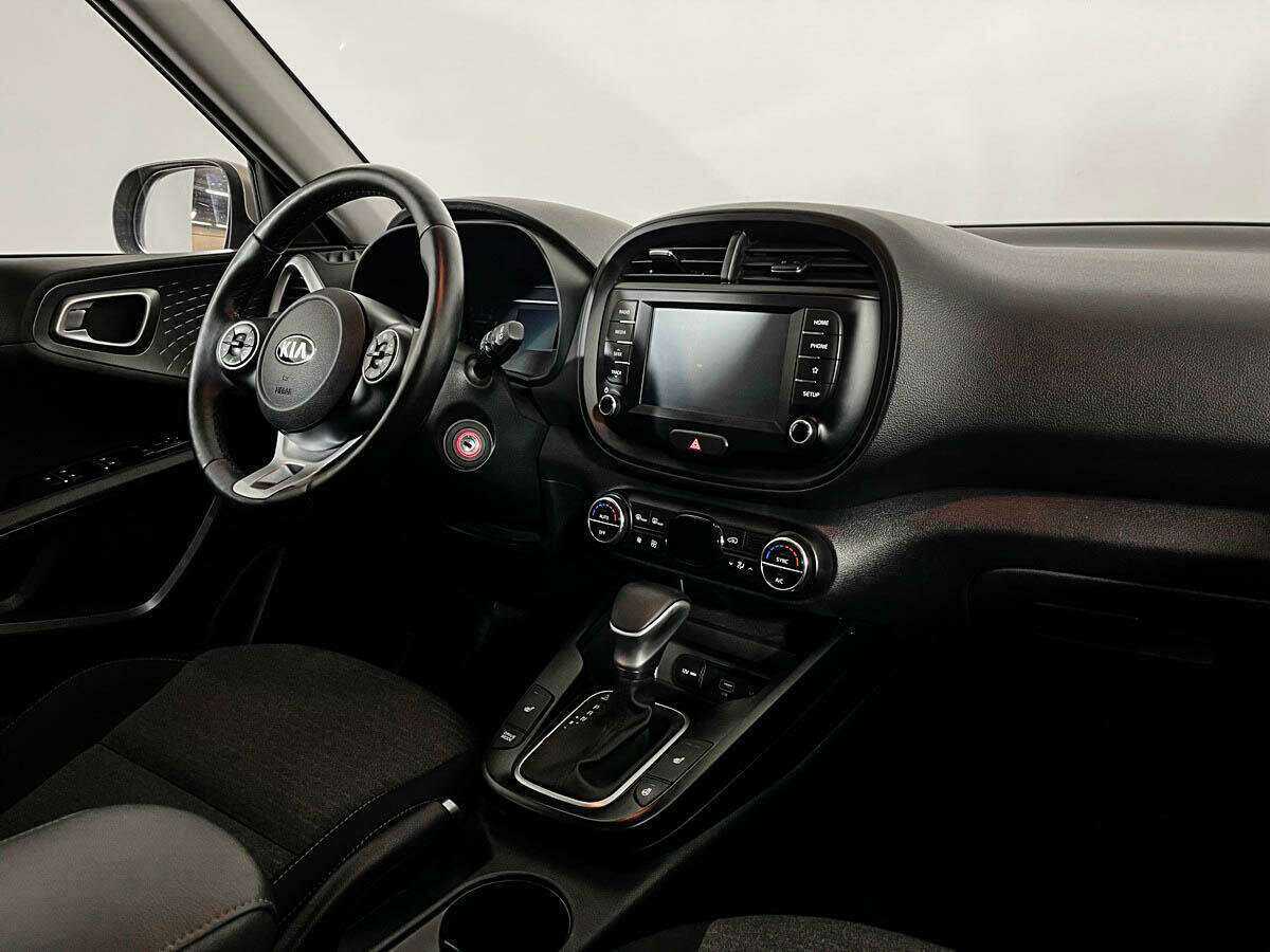 Купить Kia Soul с пробегом. Фото: #6