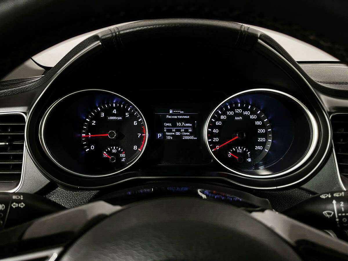Купить Kia Ceed с пробегом. Фото: #8