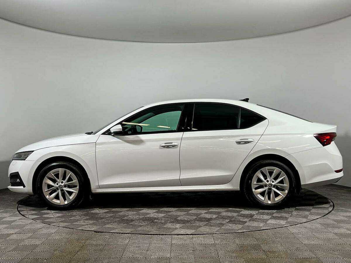Купить Skoda Octavia с пробегом. Фото: #7