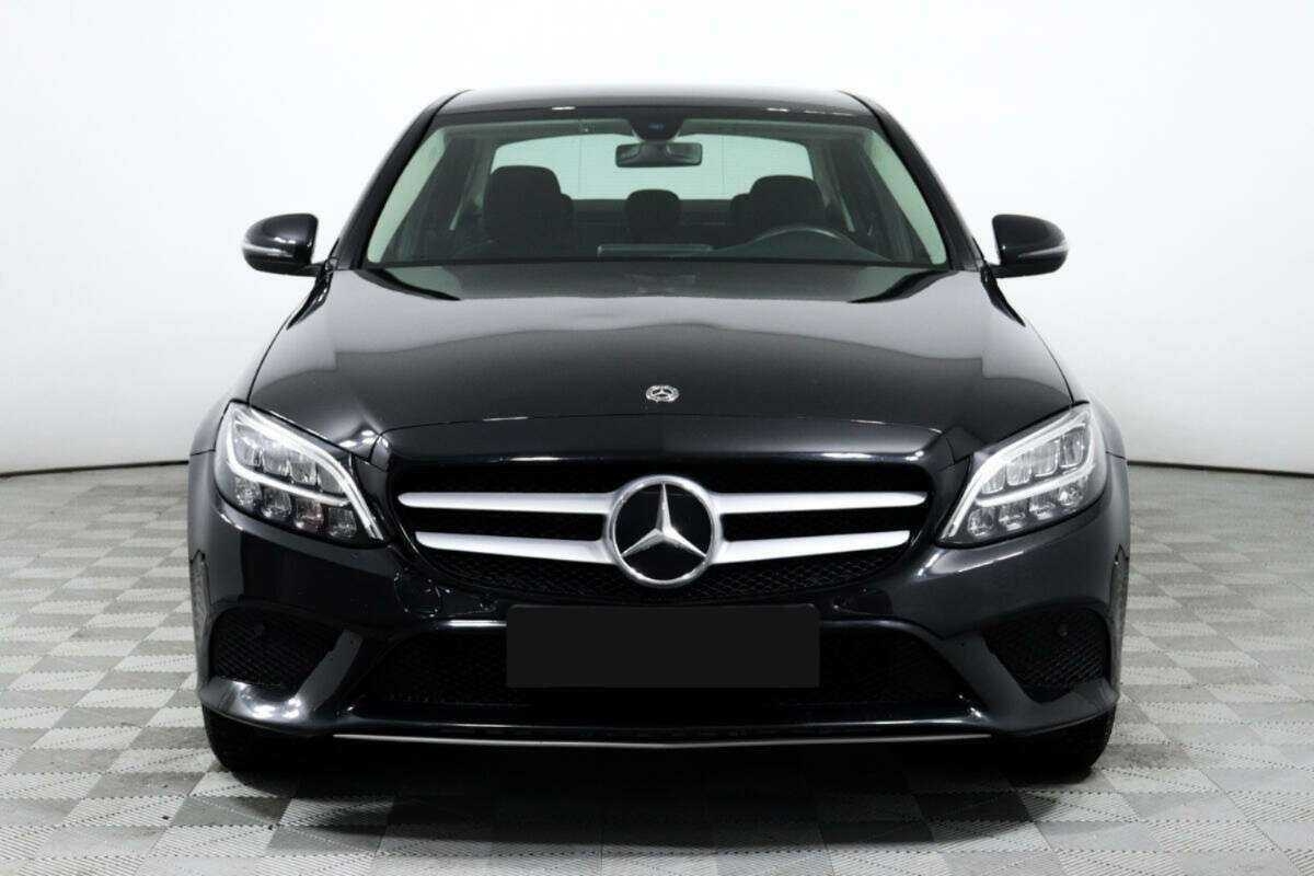 Купить Mercedes-Benz C-Класс с пробегом. Фото: #1