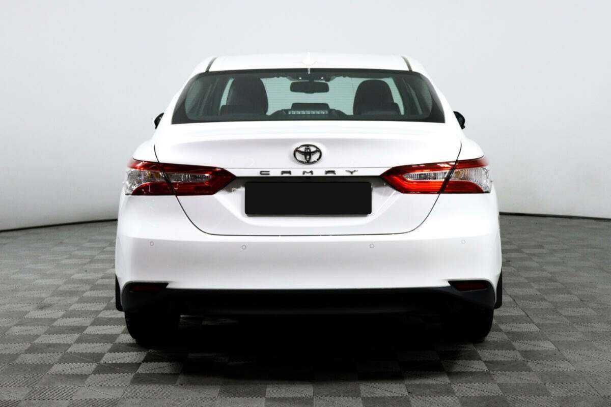 Купить Toyota Camry с пробегом. Фото: #5