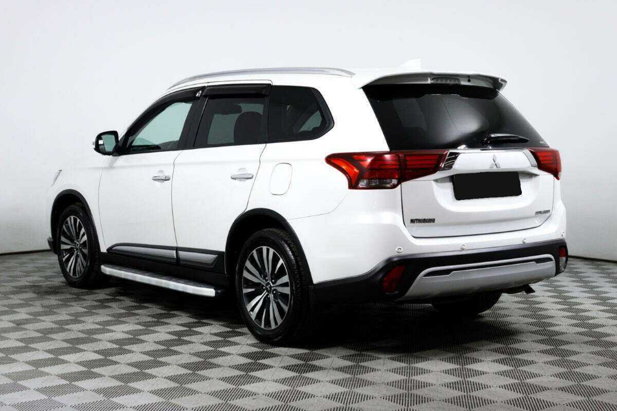 Купить Mitsubishi Outlander с пробегом. Фото: #6