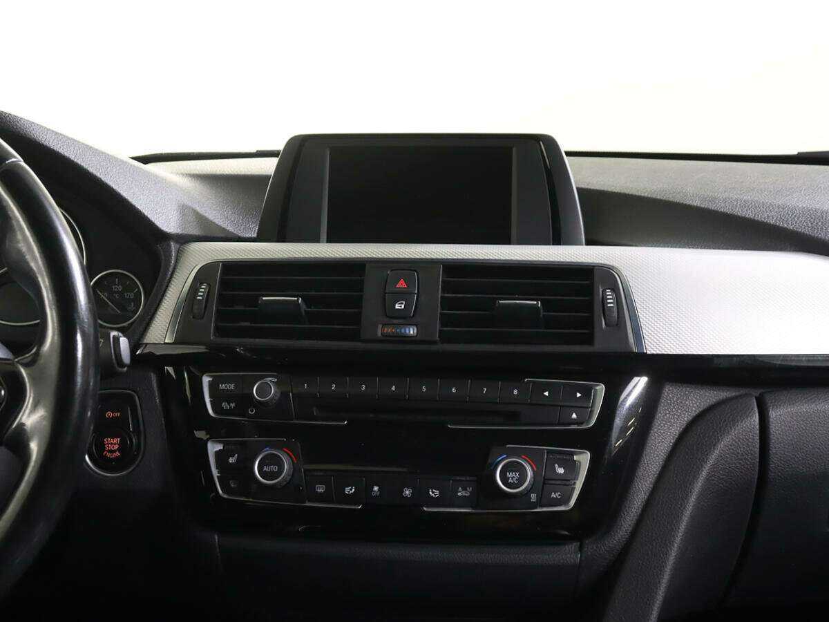 Купить BMW 3 серии с пробегом. Фото: #10