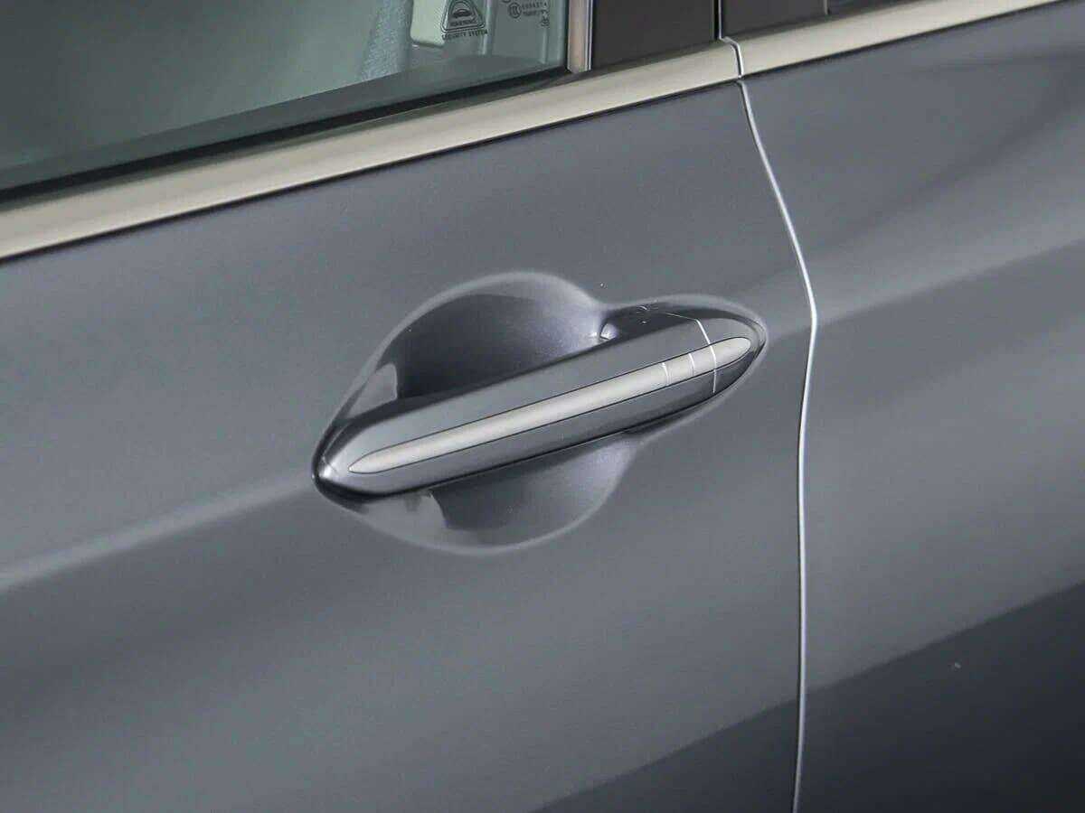 Купить Hyundai Genesis с пробегом. Фото: #22