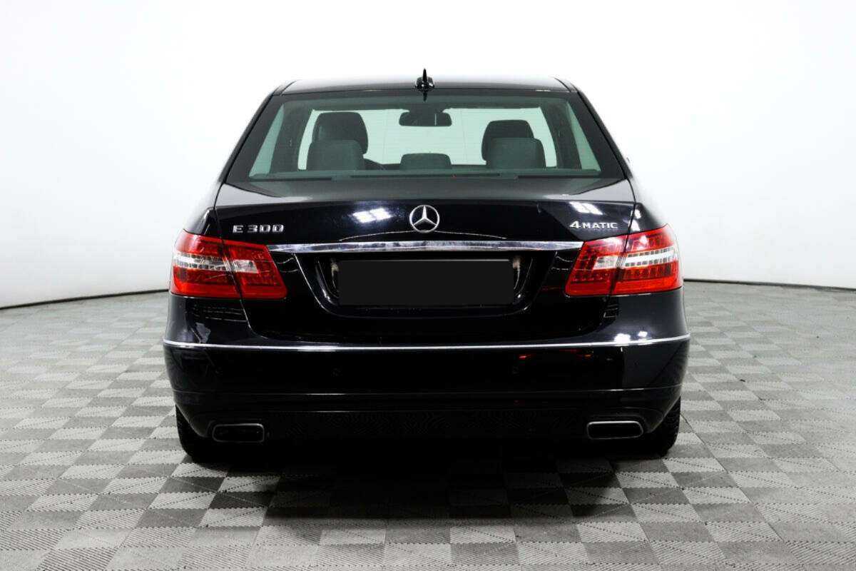 Купить Mercedes-Benz E-Класс с пробегом. Фото: #5