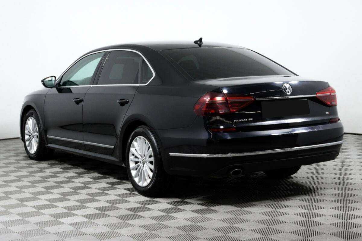 Купить Volkswagen Passat с пробегом. Фото: #6