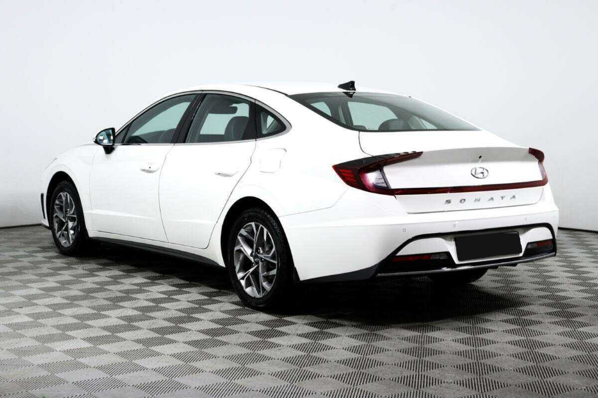 Купить Hyundai Sonata с пробегом. Фото: #6