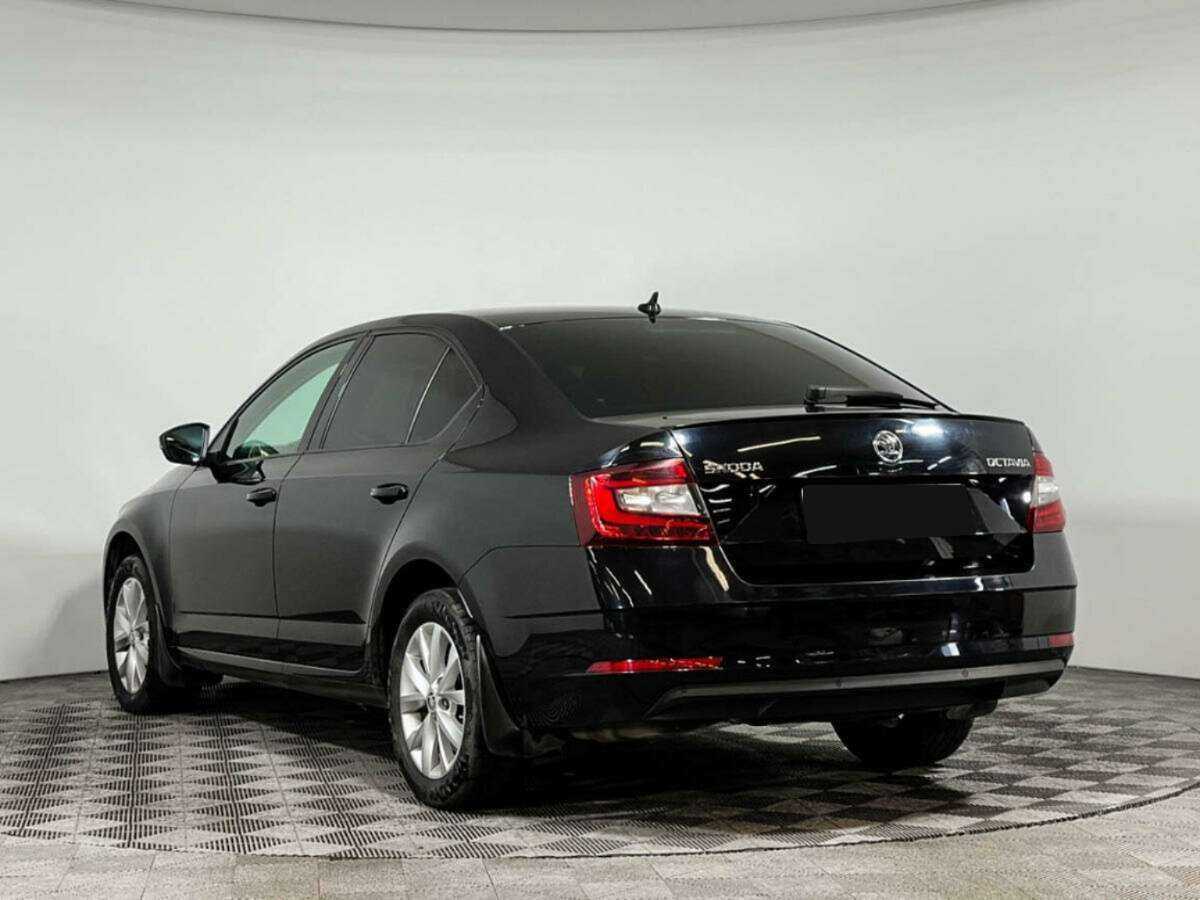 Купить Skoda Octavia с пробегом. Фото: #6