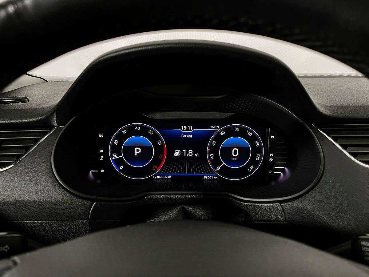 Купить Skoda Octavia с пробегом. Фото: #10